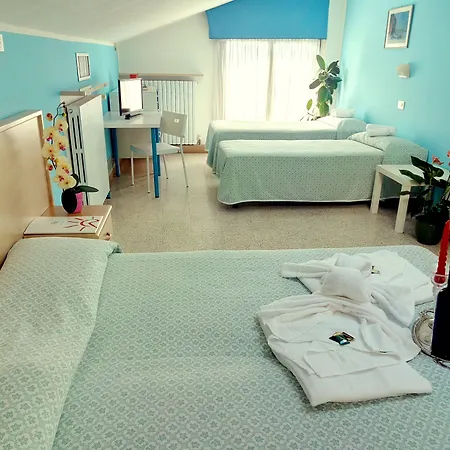 Centro Vacanze Cavallino Opera Nascimbeni 3*