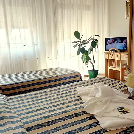 Centro Vacanze Cavallino Opera Nascimbeni Szálloda 3*