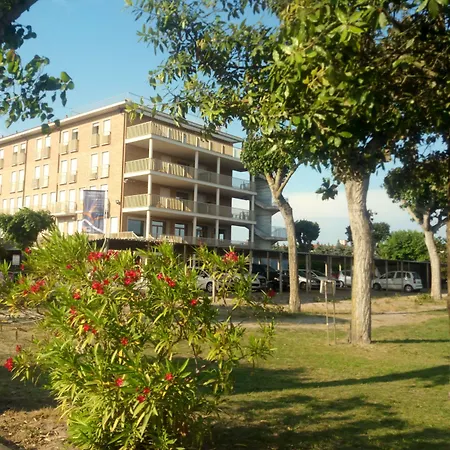 Centro Vacanze Cavallino Opera Nascimbeni Szálloda Lido di Jesolo