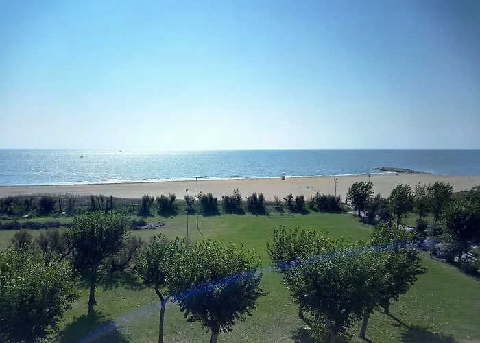 Centro Vacanze Cavallino Opera Nascimbeni Hotel